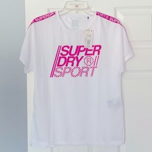 NWT SuperDry T Shirt